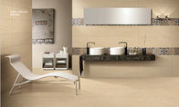 Moderne glissez non Matt Ceramic Kitchen Floor Tile et le carrelage 60*60cm
