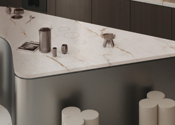 Carreaux de porcelaine blancs résistants aux rayures 12 mm finition polie pour les espaces intérieurs