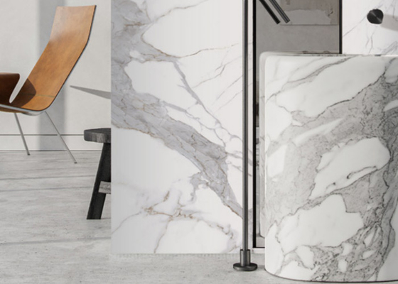 Carreaux de sol en porcelaine intérieure à 3 motifs résistant aux taches / rayures Entretien facile < 0,5% Absorption d'eau