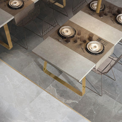 Carreaux de sol en céramique gris à l'intérieur avec une absorption d'eau de 0,5%