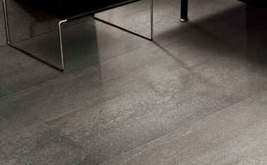 Les tuiles d'intérieur de porcelaine de style moderne, la porcelaine 600 x 300 couvre de tuiles 10 millimètres d'épaisseur