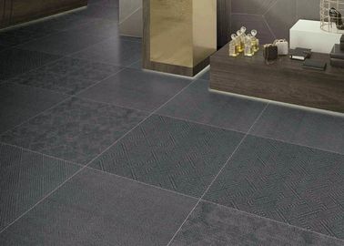 Taille noire superbe résistante de la couleur 24x24'du carreau de céramique 600x600 millimètre Frost de tache de tapis populaire de preuve