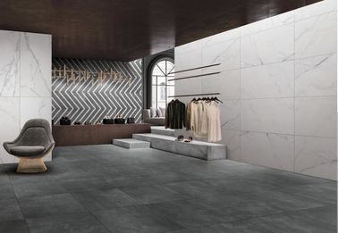 Tuile moderne de porcelaine de matériau de construction pour la taille de la taille 300x600 millimètre du plancher 600x600 millimètre de centre commercial