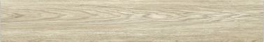Le mur de fabricants de carrelage de porcelaine couvre de tuiles le bois de plancher de tuiles de mur couvre de tuiles le bois comme la tuile en bois de tuile