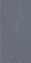 L'extra large mince composent les tuiles de la dalle 1200X2400 polies par porcelaine	La porcelaine d'intérieur couvre de tuiles grand Grey Rectangle Tile