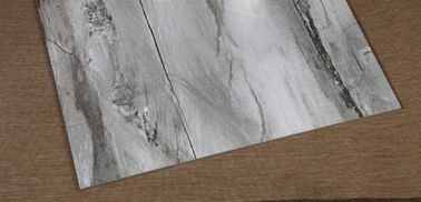 Tuiles polies en pierre en bois de marbre de porcelaine de 80*80cm