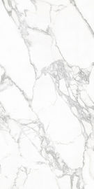 Carrelage vitré poli de porcelaine de salon de carrelages de porcelaine de sembler de marbre blanc de Carrare de conception de l'Italie plein